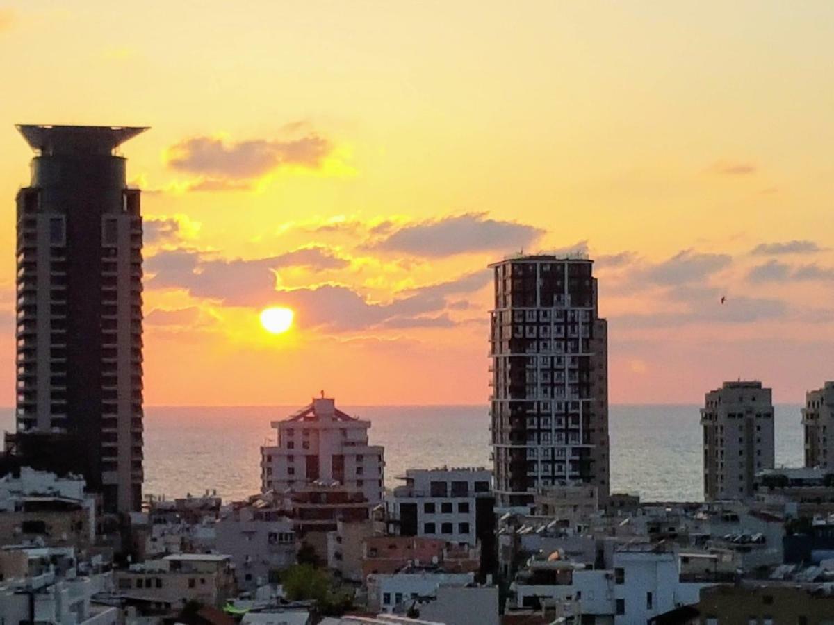 Charming Boutique - Tlv Center *