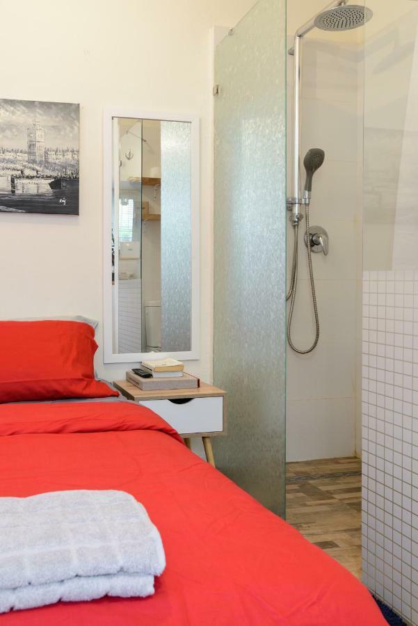 Charming Boutique - Tlv Center